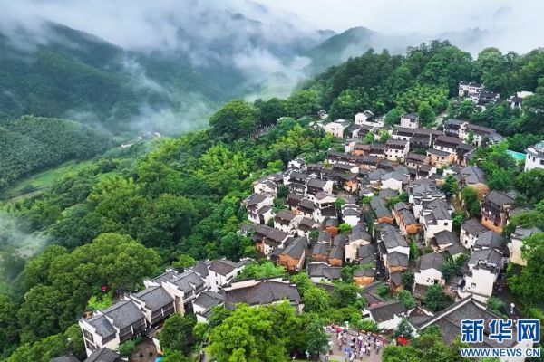 农民作家章社友的作品《和平的号声》成功入围晋级大赛