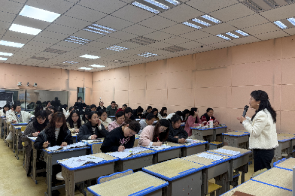 &ldquo;阳光心态，智慧沟通&rdquo;&mdash;&mdash;江西吉安井开区实验学校叶森然校区圆满举办班主任心理健康教育专题培训