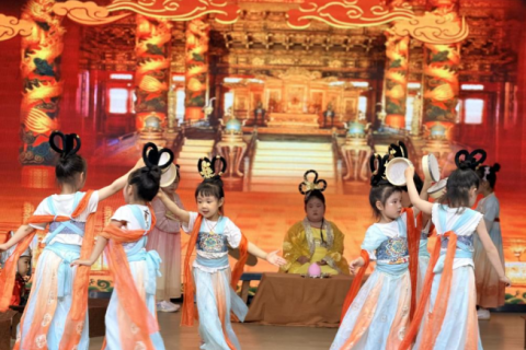 童趣飞扬庆六一 乐享成长好时光&mdash;&mdash;江苏如东经济开发区中心幼儿园六一儿童节系列活动纪实